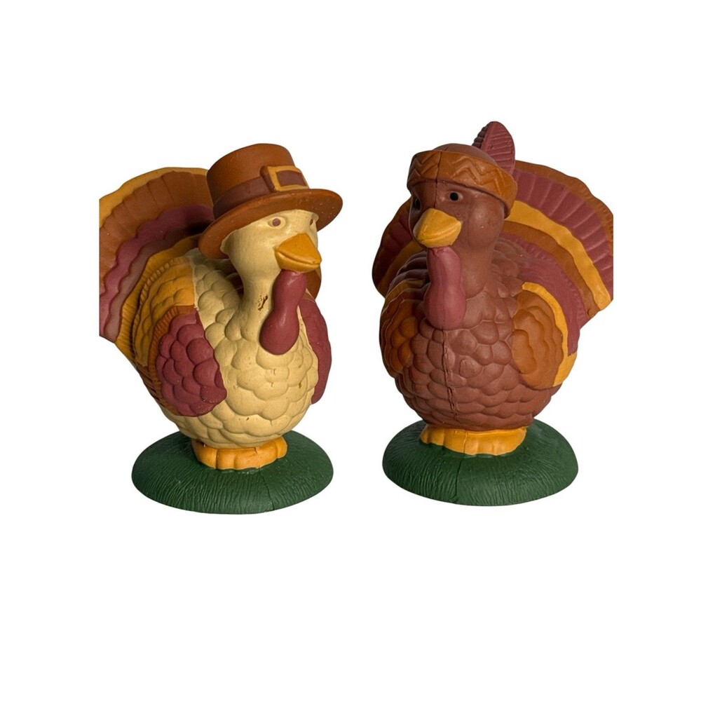 Vintage Avon Turkey Salt & Pepper Shakers Plastic Thanksgiving Decor